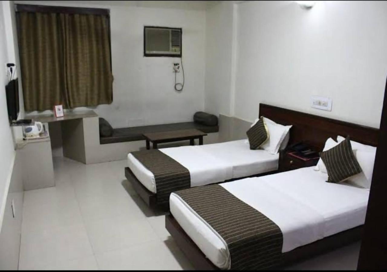 Hotel Vijay Shree Deluxe Patna  Eksteriør bilde